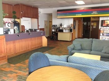 Town And Country Motor Hotel YYC Esterno foto